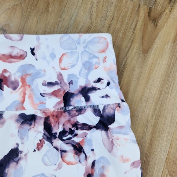 ☔️🔹️Balance Collection Watercolor Floral Print Athletic Leggings Medium - Picture 7 of 11